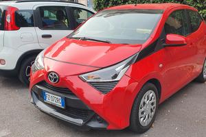 Toyota Aygo Connect 1.0 VVT-I X-COOL 5P