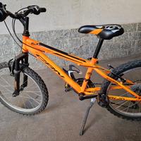 bici ragazzo 