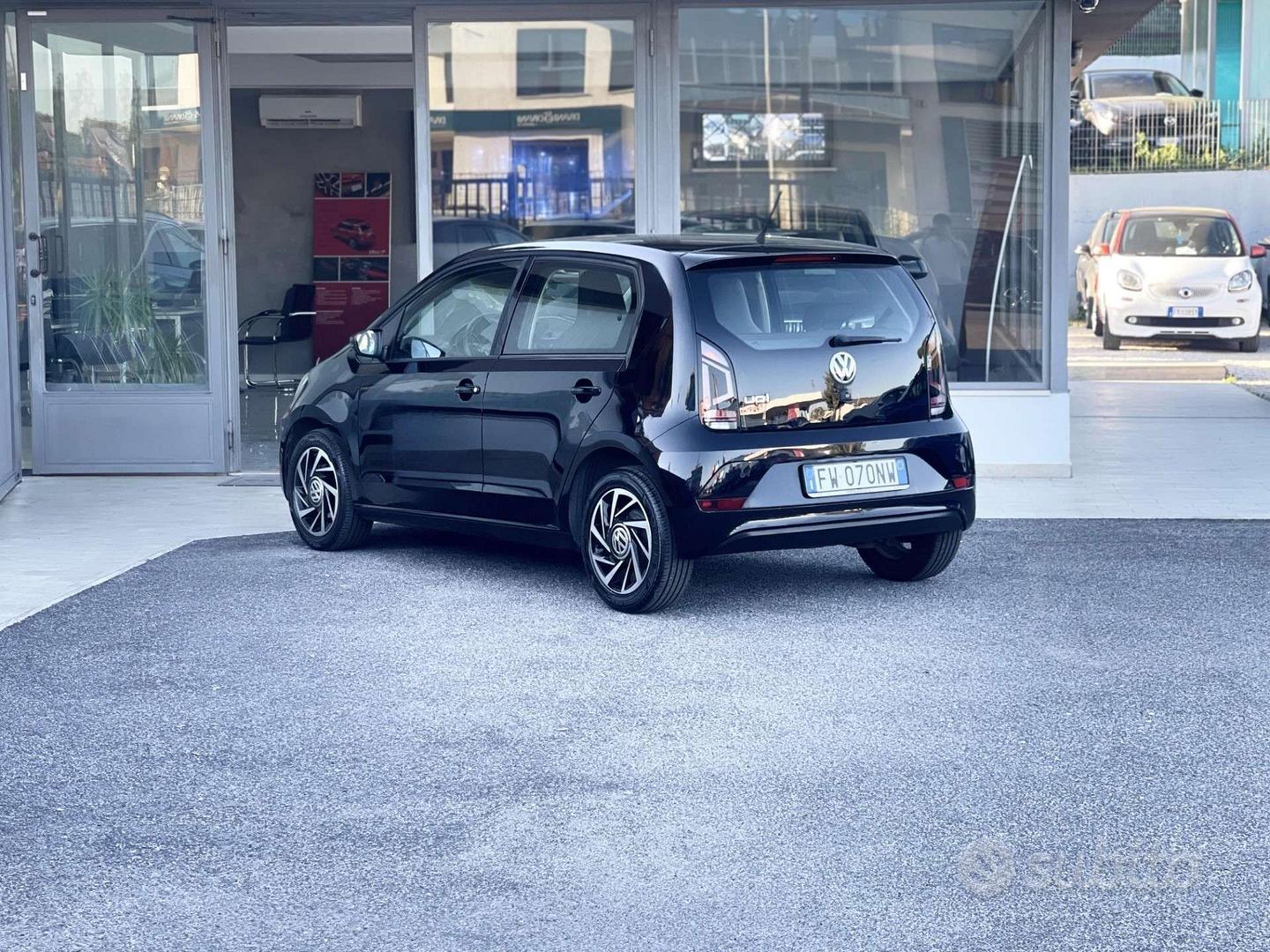 Volkswagen Up 2019 photo 4