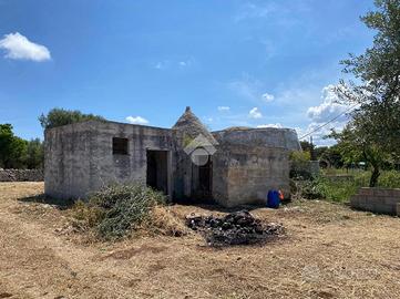 CASA DI CORTE A OSTUNI