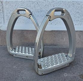 Staffe Tech Stirrups + copristaffe nuovi