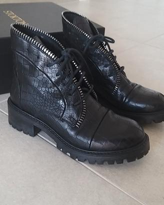 scarponcino Stokton  nero in pelle