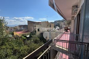 Appartamento a Napoli 6 locali