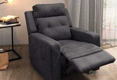 Set divano 2 posti +poltrona relax elettrico