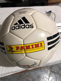 Pallone da collezione Panini Adidas