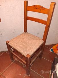 tavolo con con 2 sedie