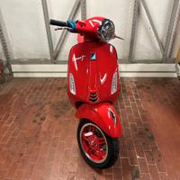 Piaggio Vespa 50 Primavera RED