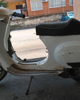 Vespa special 50
