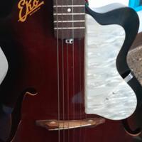 Chitarra d'epoca semiacustica Eko anni 60.