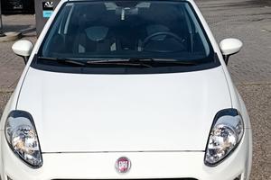 Grande punto 1200 street. Ideale per neopatentati 