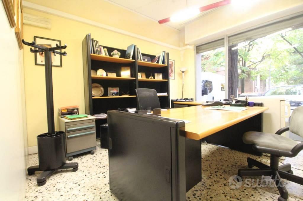 Immobile di 125 m² con più di 5 locali a Modena - Vista 2