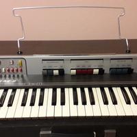 Organo Farfisa Vip 202-R