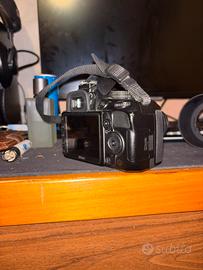 NIKON D3100