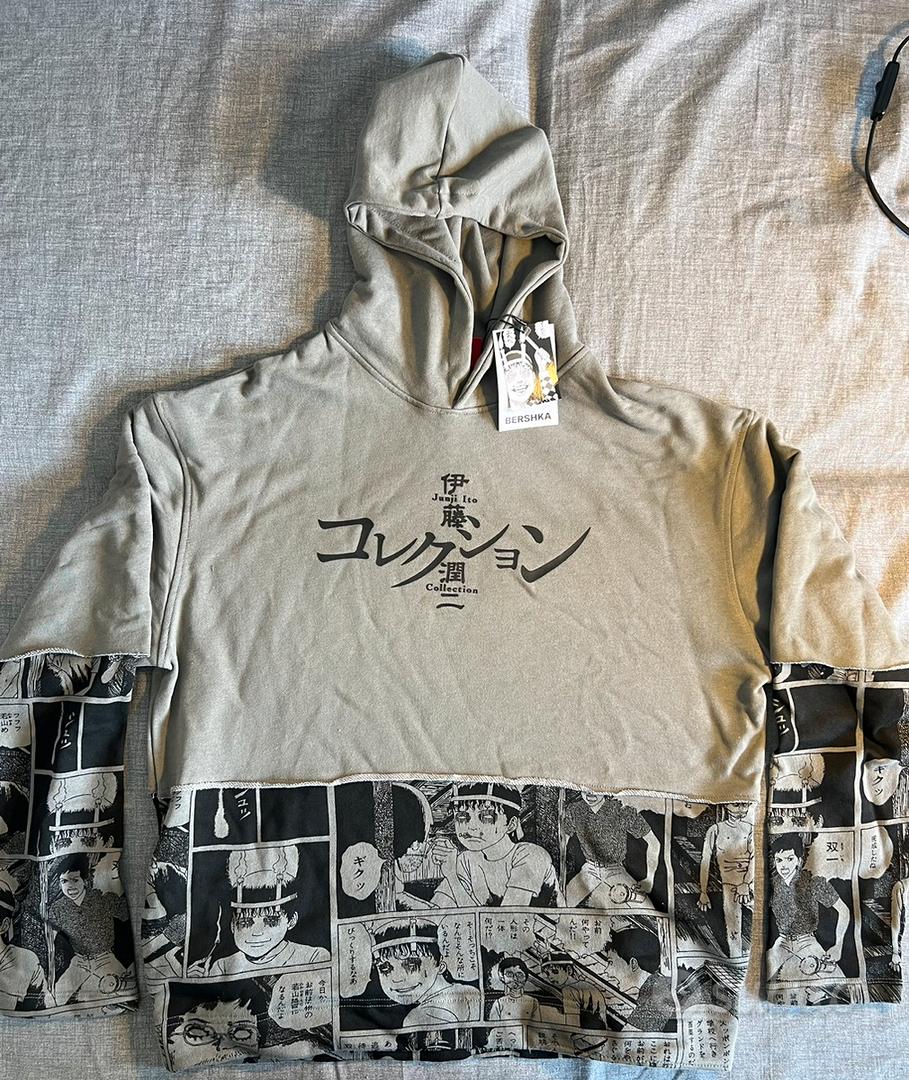 Felpa nasa bershka clearance