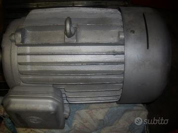 grosso motore elettrico 380v 30 cavalli