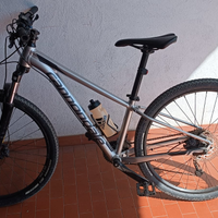Mountain bike cannondale trail 27.5