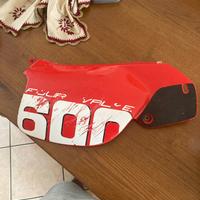 Fiancata sinistra Gilera  Rc 600 rossa originale