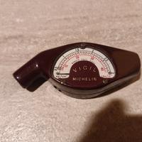 Manometro . Michelin.