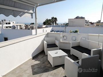 ATTICI BILO VISTAMARE A 200m SPIAGGIA LIDO MARINI