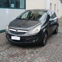 Opel Corsa diesel neopatentati 5 porte