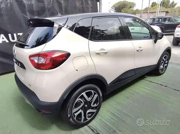 RENAULT CAPTUR (CAMBIO AUTOMATICO)