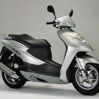 Sella Honda Dylan 150