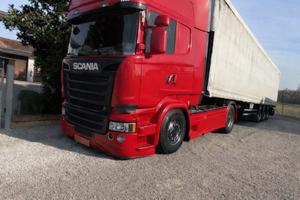 Scania R520 v8