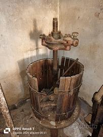 Torchio per uva manuale e pigia grappoli