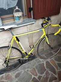 Bici da corsa anni 70 in acciaio