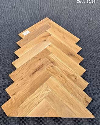 Parquet listello rovere scelta nodata a Savona