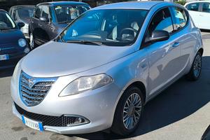 Lancia Ypsilon 1.2 69 CV 5 porte S&S Platinum