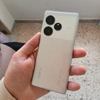 realme  gt 6 16/512gb
