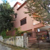 Villa puirifamiliare a Laureana Cilento