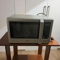 Microonde Whirlpool Compact