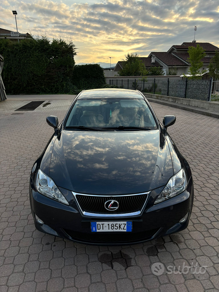 Lexus IS 2ª serie