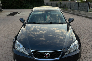 LEXUS IS 220d