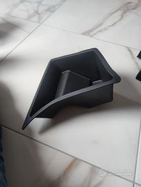 Scatola portaoggetti per tesla 3/24