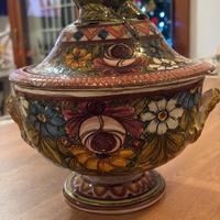 Zuppiera in ceramica artistica di Castelli Abruzzo