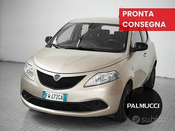 Lancia Ypsilon 1.2 69cv Gold