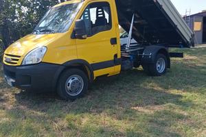 Iveco Daily ribaltabile