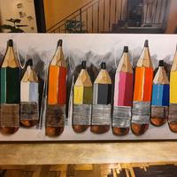 Quadro moderno con matite colorate in rilievo.