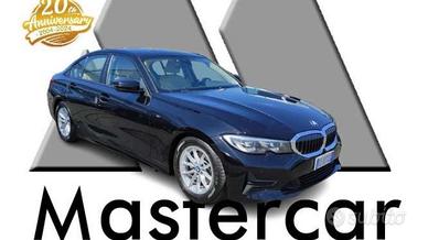 BMW 320 320D 48V BUSINESS ADVANTAGE AUTO - VOLAN