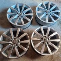 Cerchi lega orig. volkswagen golf 5,6,7 serie  m17