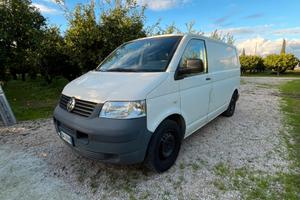 Transporter t5