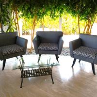 Poltrona Design in finta pelle