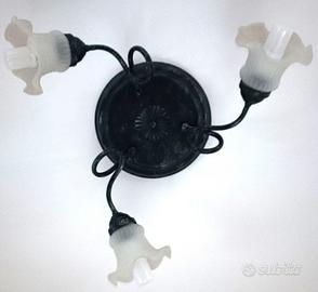 Due Lampadari con 3 punti luce, in metallo e ceram