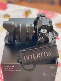 Fujifilm X-T4  con obbiettivo 16-80 mm