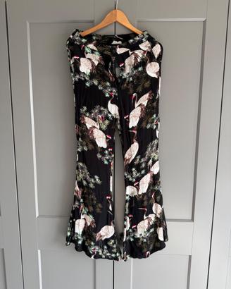 Pantaloni Zara neri con decorazione gru bianche