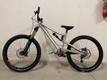 NUKEPROOF DA ENDURO 26"