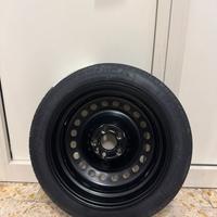 Ruotino scorta per berlina